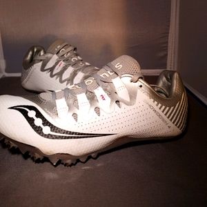 Womens Saucony track running shoes size 7.5 white